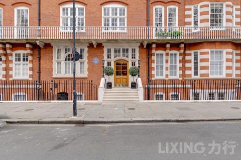 undefined, Bedford Avenue, Fitzrovia, WC1B 3AE