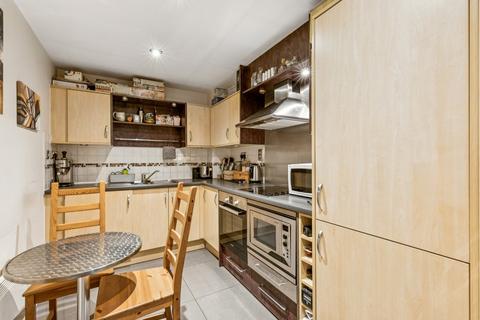 1 bedroom flat for sale, Dolphin House, Smugglers Way, London