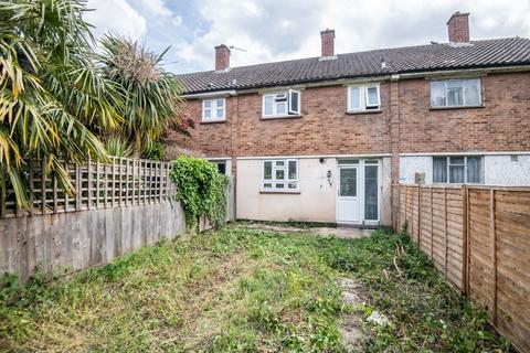 8 Elmer Road, London, SE6 2ER