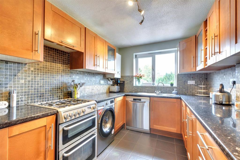 Kitchen 3.jpeg