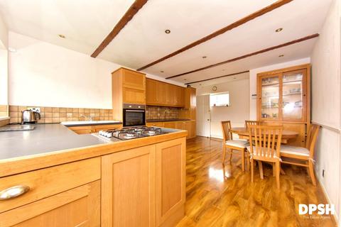 2 bedroom detached bungalow for sale, Westerton Road, Tingley, Wakefield