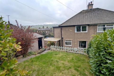 undefined, Cooperfields, Halifax HX2