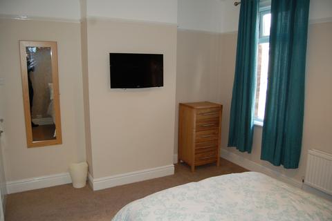 1 bedroom terraced house to rent, Queen Street, Barrow-in-Furness, Cumbria, LA14