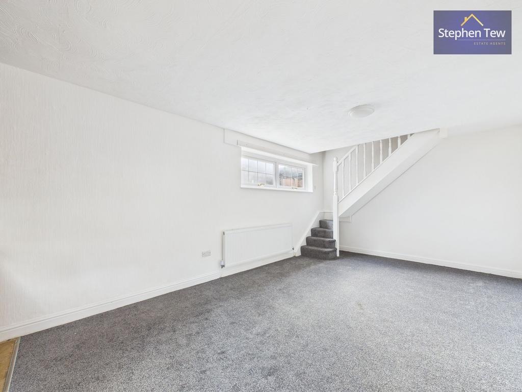 Kitchen / Living Area
