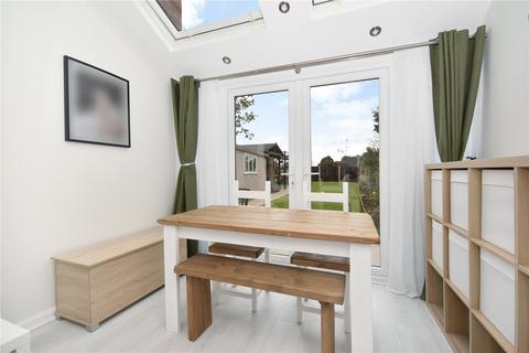 undefined, Lowther Grove, Garforth, Leeds, West Yorkshire