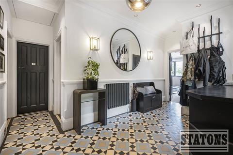 54 Clay Hill, Enfield, EN2 9AW