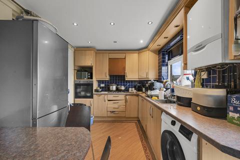 126 Birkbeck Avenue, Greenford, UB6 8LY