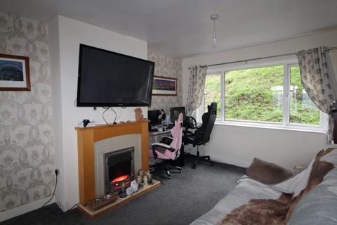 3 bedroom semi-detached house for sale, Western Avenue, Riddlesden, Keighley, BD20