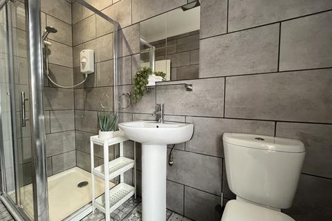 undefined, Lincoln LN5