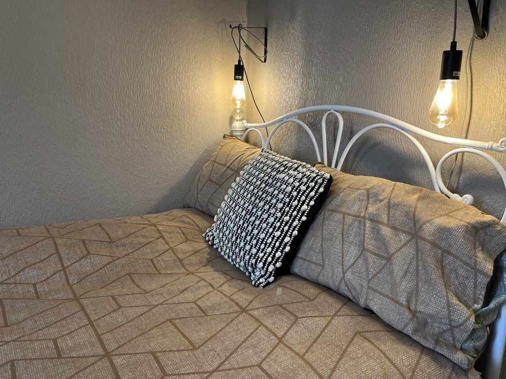 6 DE3 C8 A8-2 DA2-4445-B4 D1-B2 D41 A30 FA27 1 105 c.jpeg