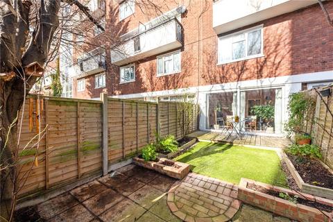 2 bedroom apartment for sale, Clarkson Street, London, E2