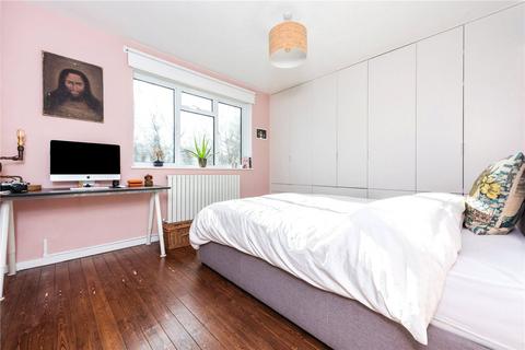 2 bedroom apartment for sale, Clarkson Street, London, E2