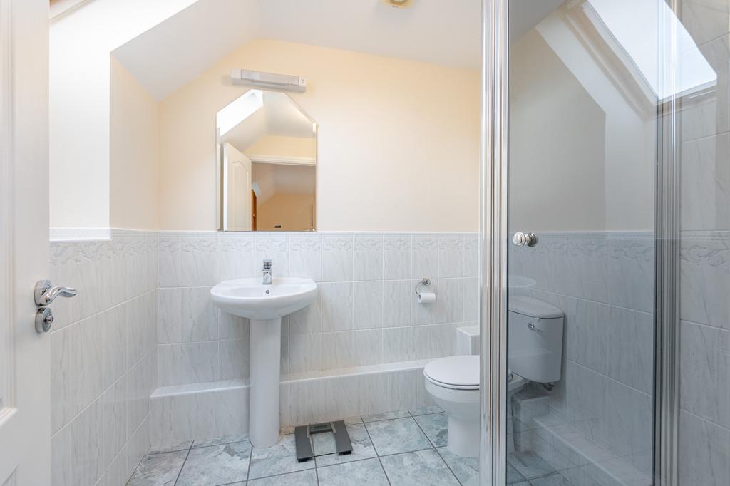 Primary En Suite