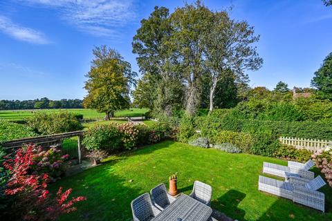 undefined, Pett Lane, Charing, Ashford, Kent, TN27
