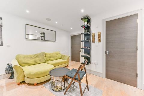 undefined, Crown Hill, Croydon, CR0