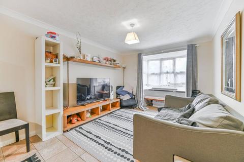 1 bedroom flat for sale, Keepers Court, South Croydon, CR2