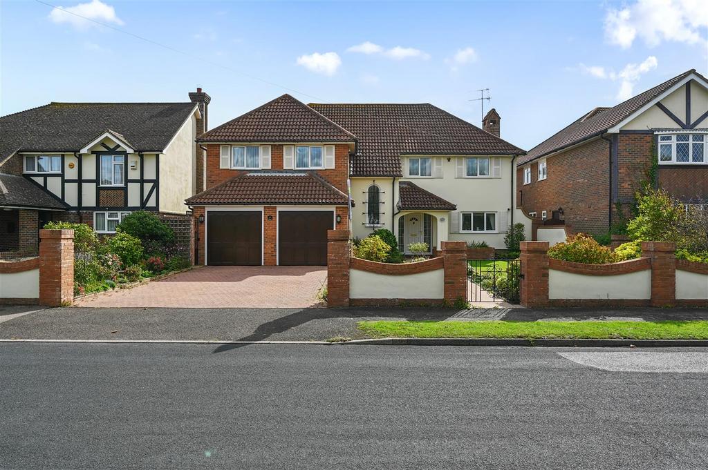 11 HARTFIELD ROAD (43).jpg