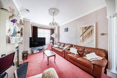 3 bedroom house for sale, Colney Hatch Lane, Colney Hatch, London, N10