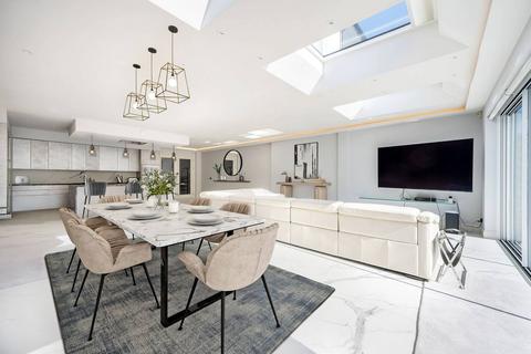 5 bedroom detached house for sale, Rowdon Avenue, Willesden, London, NW10