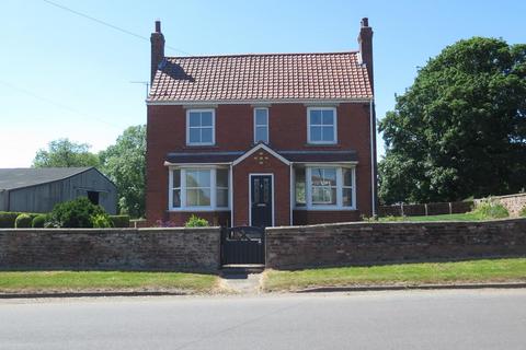 undefined, Welwick, Hull
