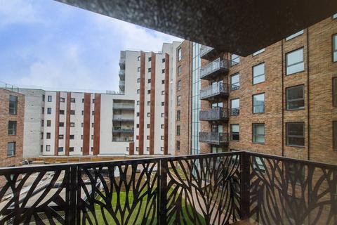 1 bedroom flat to rent, Leven Road, Tower Hamlets, London, E14