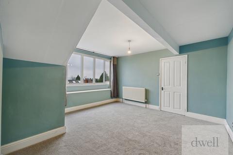 2 bedroom end of terrace house for sale, Broad Lane, Bramley, Leeds, LS13