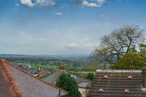 2 bedroom end of terrace house for sale, Broad Lane, Bramley, Leeds, LS13