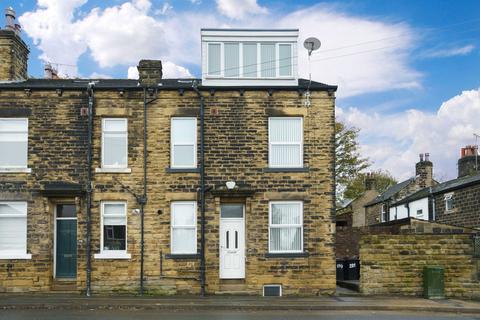 2 bedroom end of terrace house for sale, Broad Lane, Bramley, Leeds, LS13