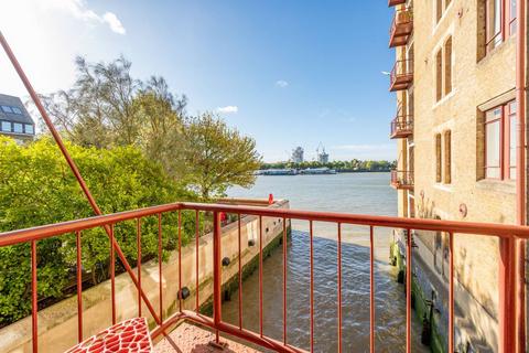 1 bedroom flat to rent, Olivers Wharf, Wapping, London, E1W
