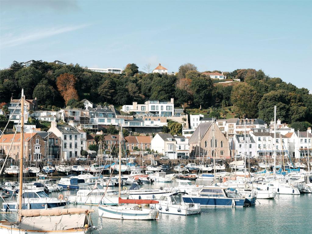 St Aubin&#39;s