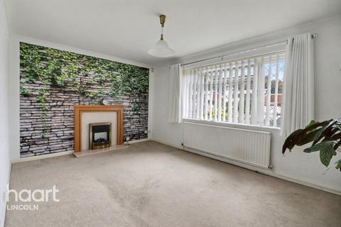 2 bedroom bungalow for sale, Harpswell Road, Lincoln