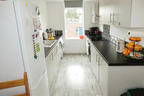 1 bedroom house to rent, Patchwork Row, Shirebrook, Mansfield, NG20
