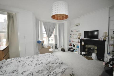 undefined, Ashburnham Road, Kensal Rise, London