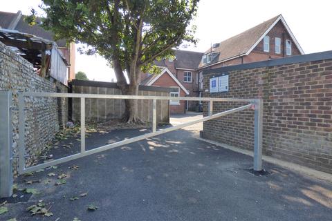 undefined, Fitzalan Road, BN17