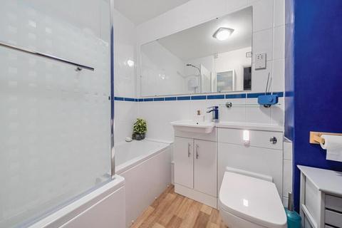 undefined, Barnehurst Avenue, Erith DA8