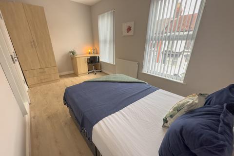 undefined, Romer Road, L6 6DH,