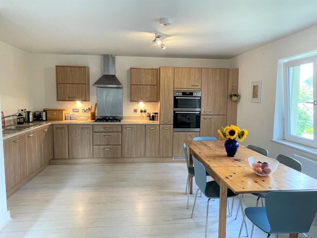 Kitchen - Dining.jpeg