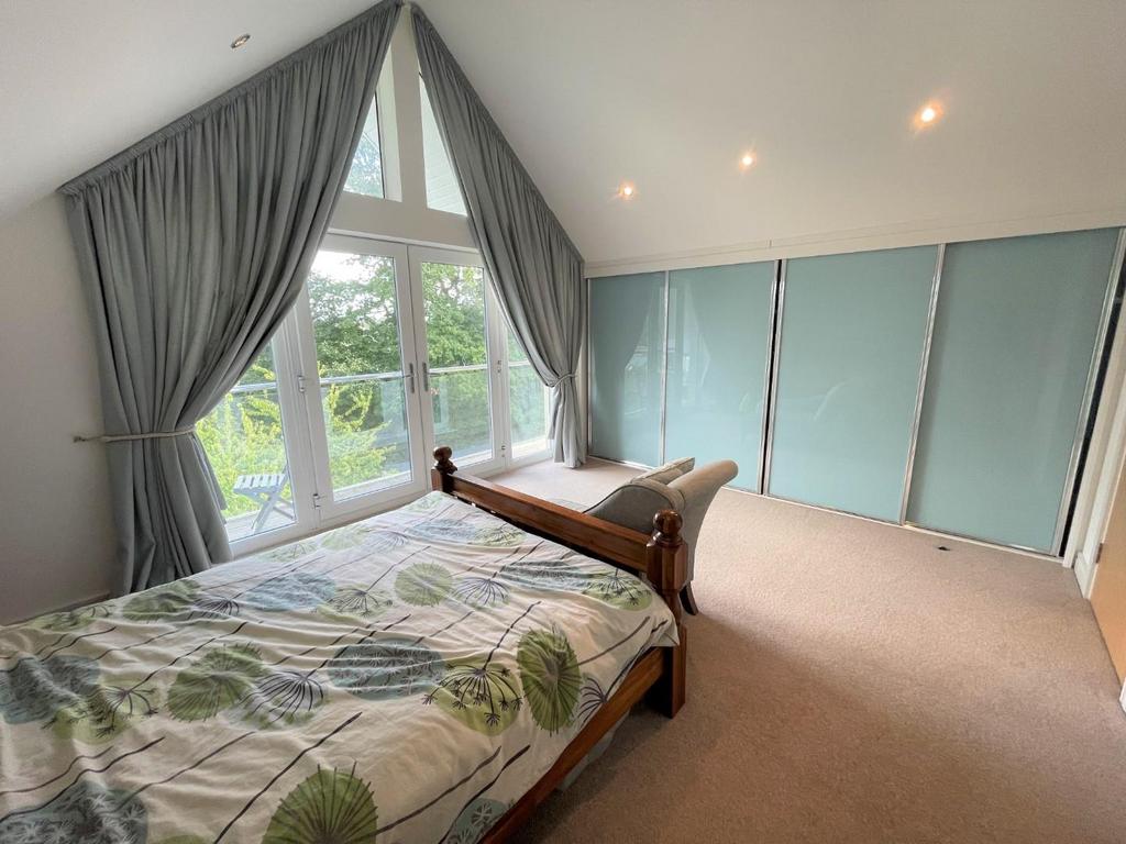 Master Bedroom .jpeg