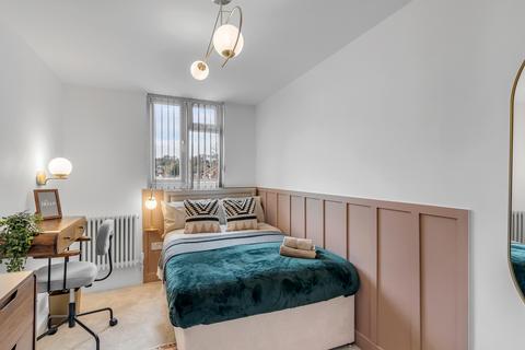 undefined, Hitchin Road, Luton, Bedfordshire, LU2