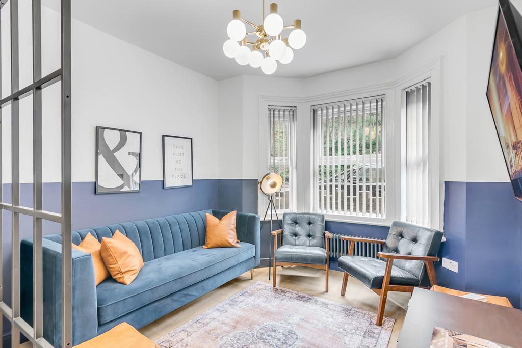 Noreen 127 Hitchin R