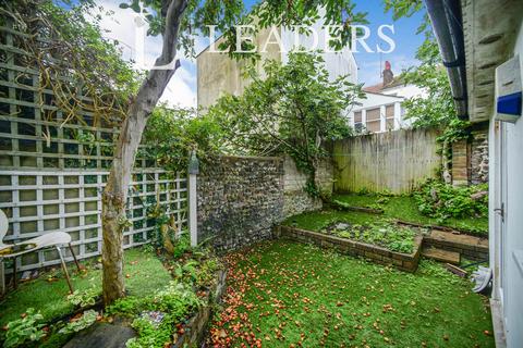 2 bedroom flat to rent, Montpelier Road, Brighton, East Sussex, BN1