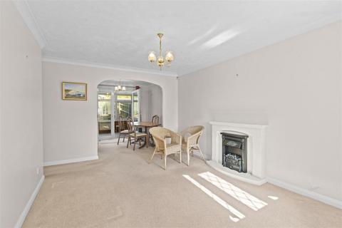3 bedroom semi-detached house for sale, Heron Ridge, Polegate BN26