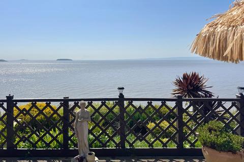 undefined, Fort Road, Lavernock, Penarth