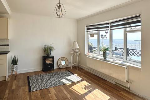 undefined, Fort Road, Lavernock, Penarth