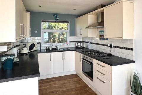 undefined, Fort Road, Lavernock, Penarth