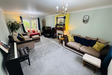 undefined, Waterslea Drive, Heaton, Bolton, BL1