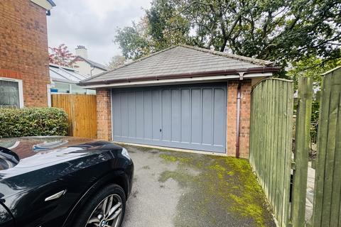 undefined, Waterslea Drive, Heaton, Bolton, BL1