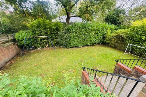 undefined, Waterslea Drive, Heaton, Bolton, BL1
