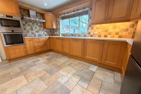 undefined, Waterslea Drive, Heaton, Bolton, BL1