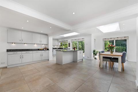 undefined, Oaklands Drive, Ascot